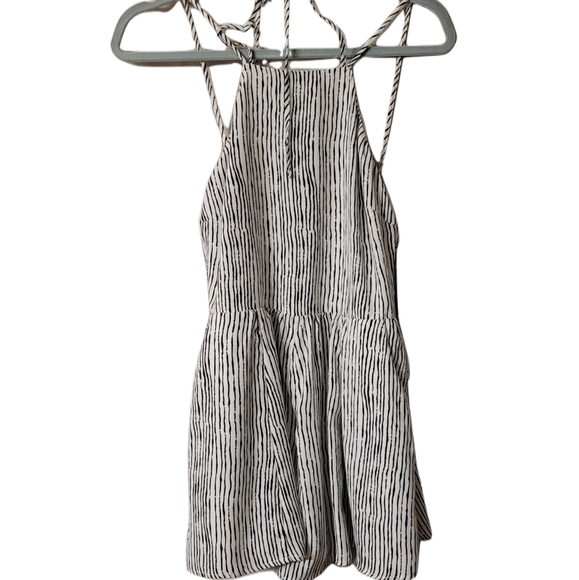 Love Riche Pants - ONE DAY SALE!! Love Riche Jumper Size Small White and Black